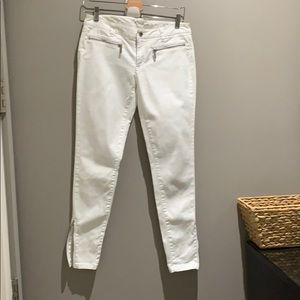 Michael Kors white skinny jeans with silver zips